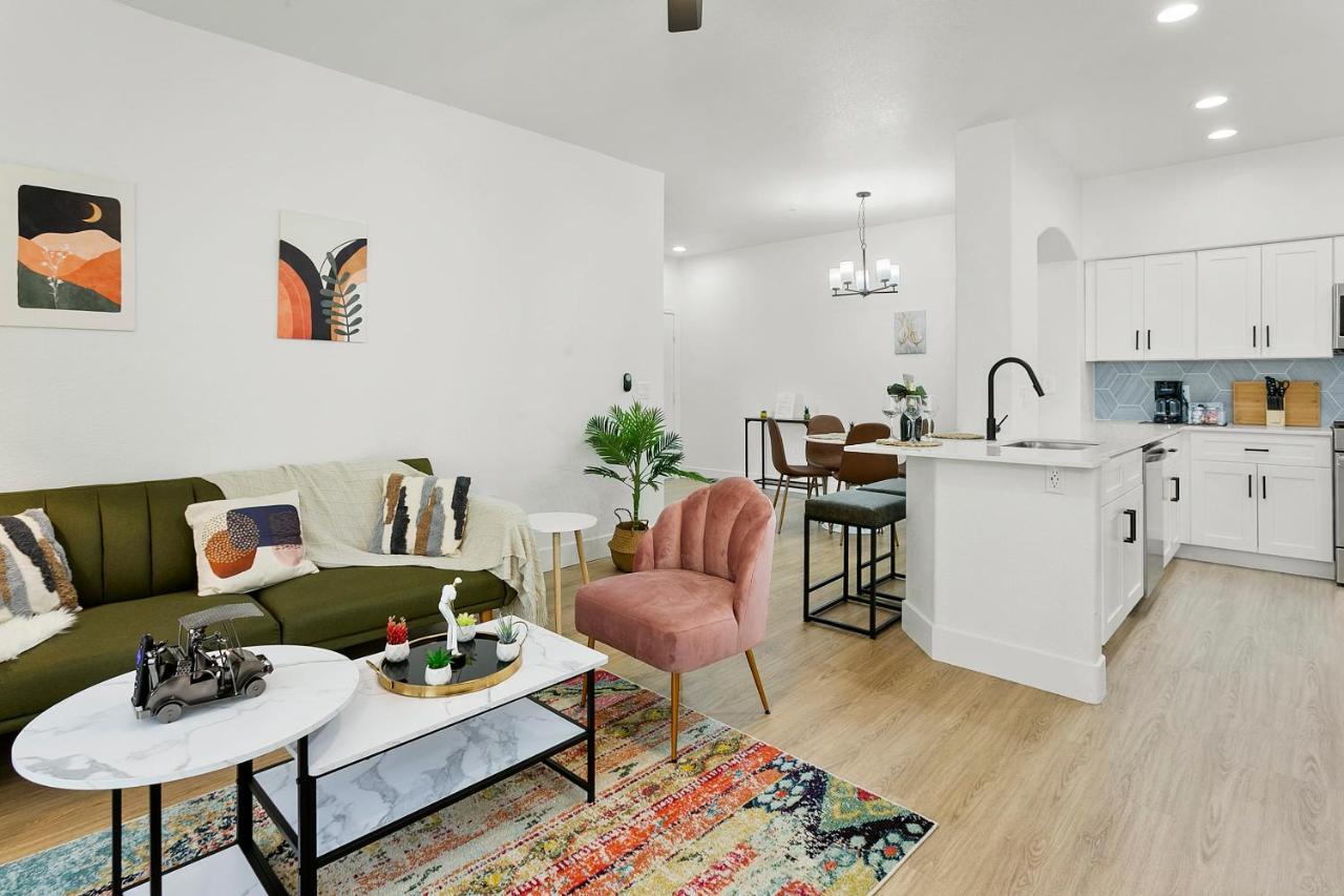 Cozysuites Glendale By The Stadium With Pool 10 Екстер'єр фото
