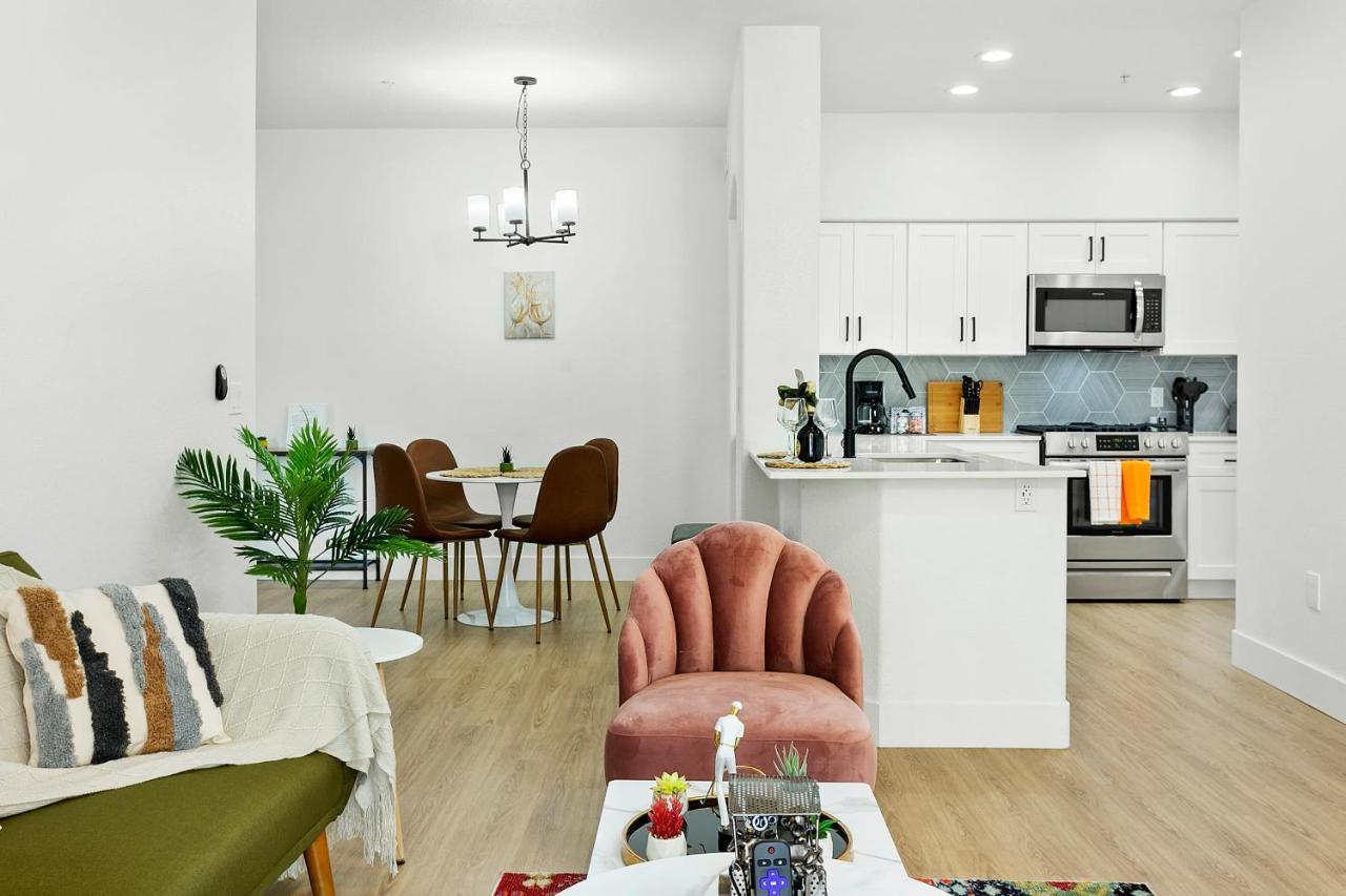 Cozysuites Glendale By The Stadium With Pool 10 Екстер'єр фото